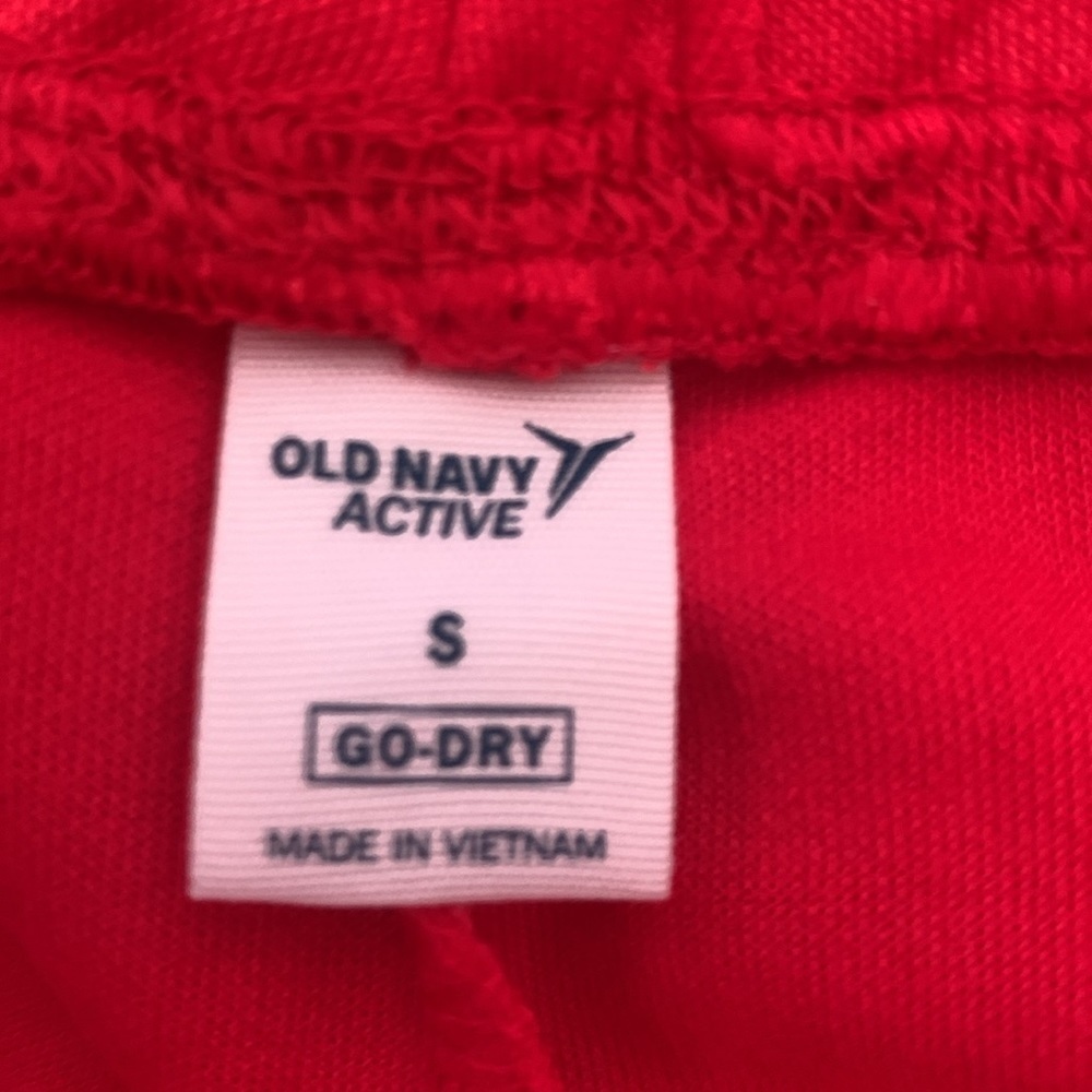 Old Navy red jogger pants NWT - Picture 2 of 11